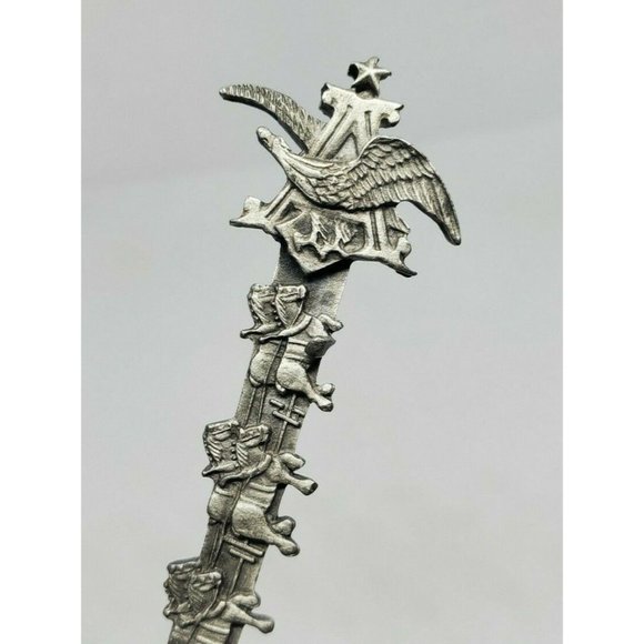 Fort Busch Gardens Williamsburg VA Eagle Embossed Pewter Mini Spoon | Vintage - Picture 8 of 12